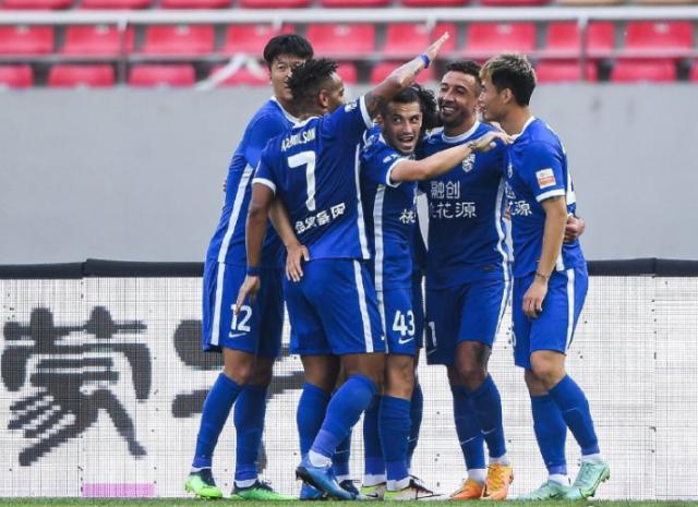 开云体育官方网站-【中超】斯坦丘任意球双响戴维森破门 三镇6比0广州