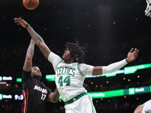 开云体育官网-热火绿军阵容各有不整 伤病成东决最大X因素