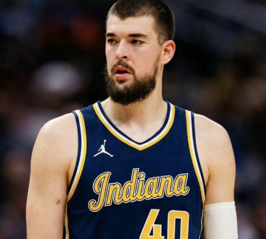 洛城第一中锋离队！终于还是走了，伦纳德彻底单打！