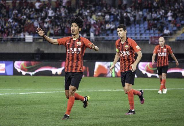 开云体育平台app-中超最强多面手！传球进球均新高 上港左翼卫闪光